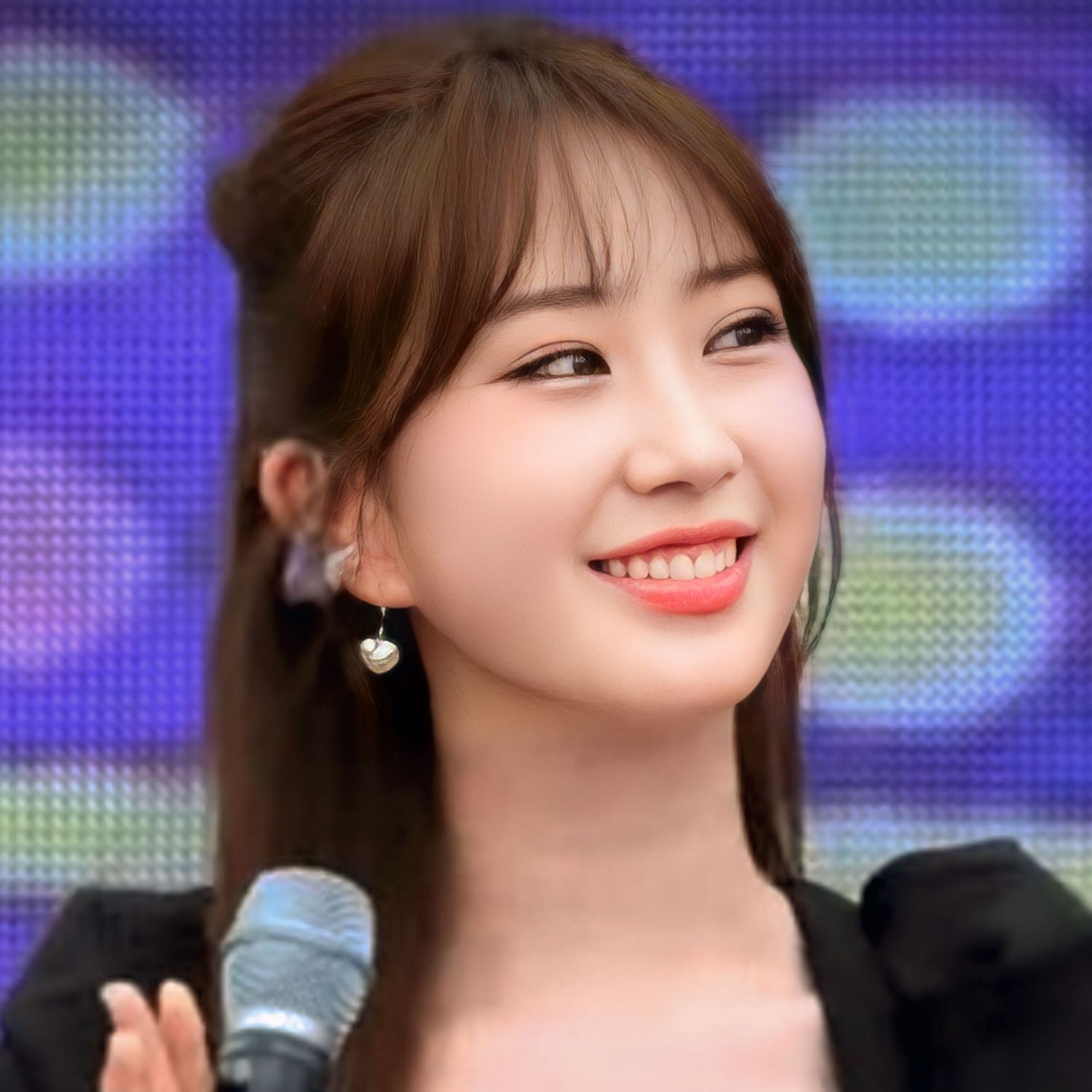 Behind-the-scenes cut of Jeon Yujin
