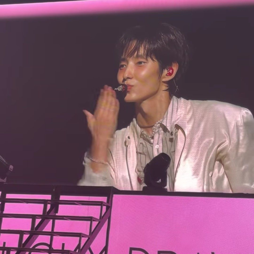 Cuplikan di balik layar dari Lee Joongi