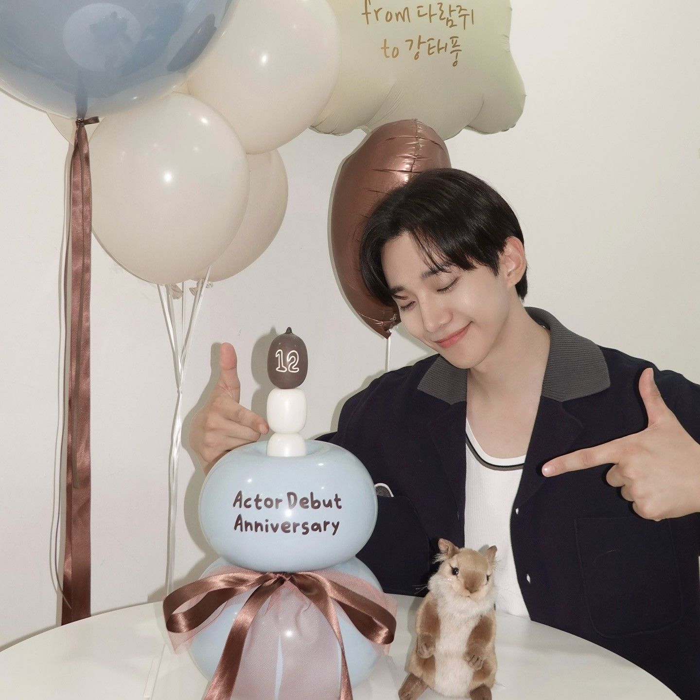 Recent activity shot of Lee Junho