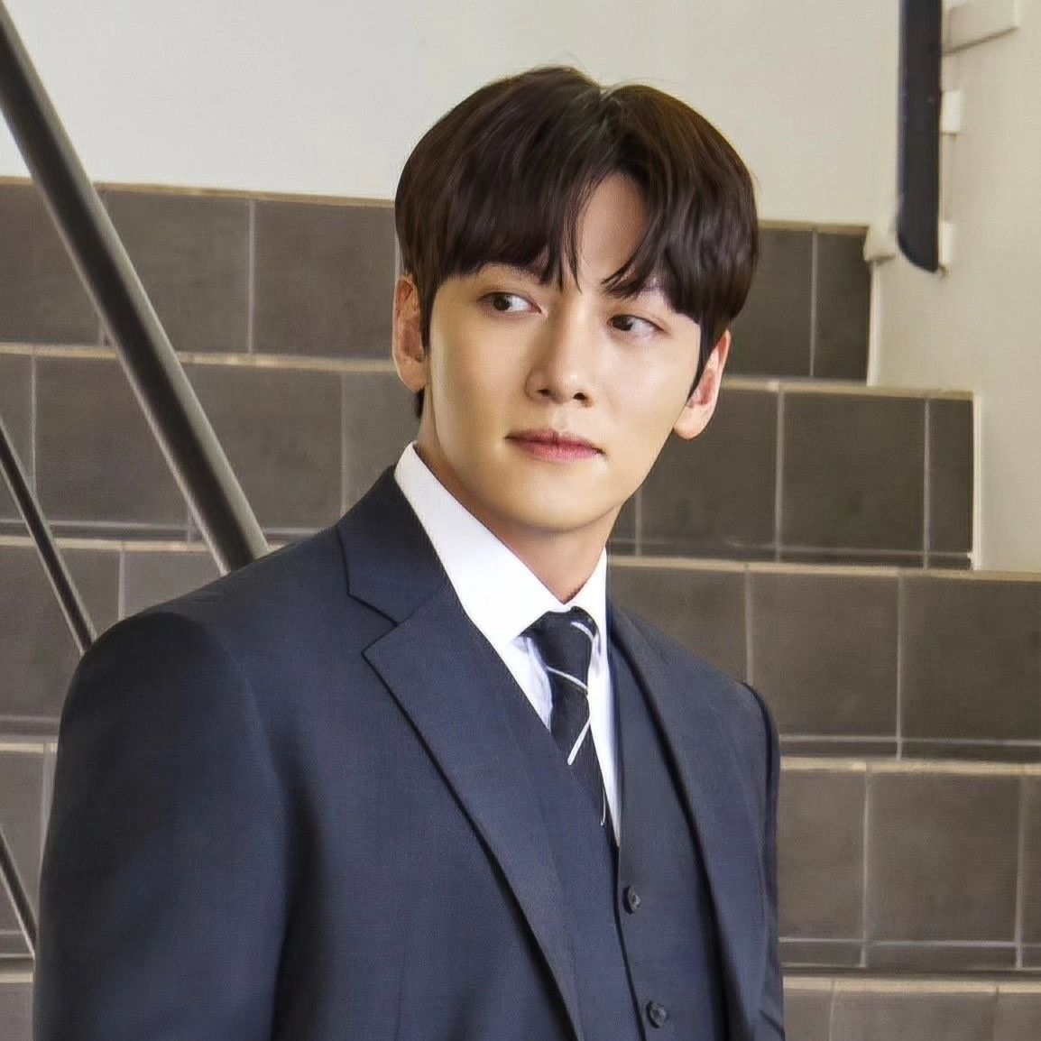 Recent activity shot of Ji Changwook