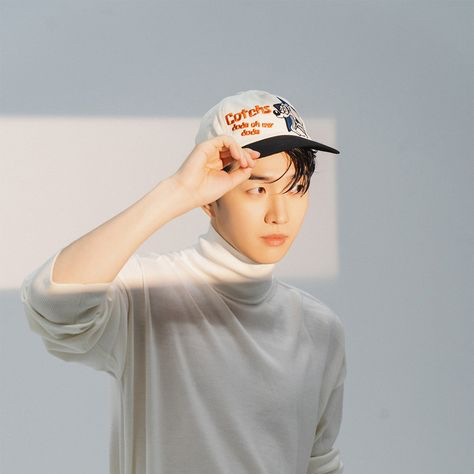 A moment captured by a fan of Kang Hoon
