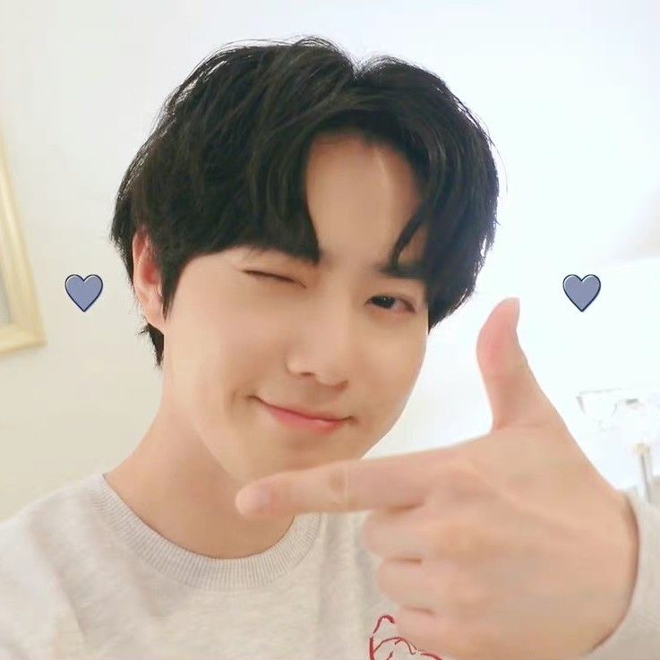 Recent activity shot of Suho