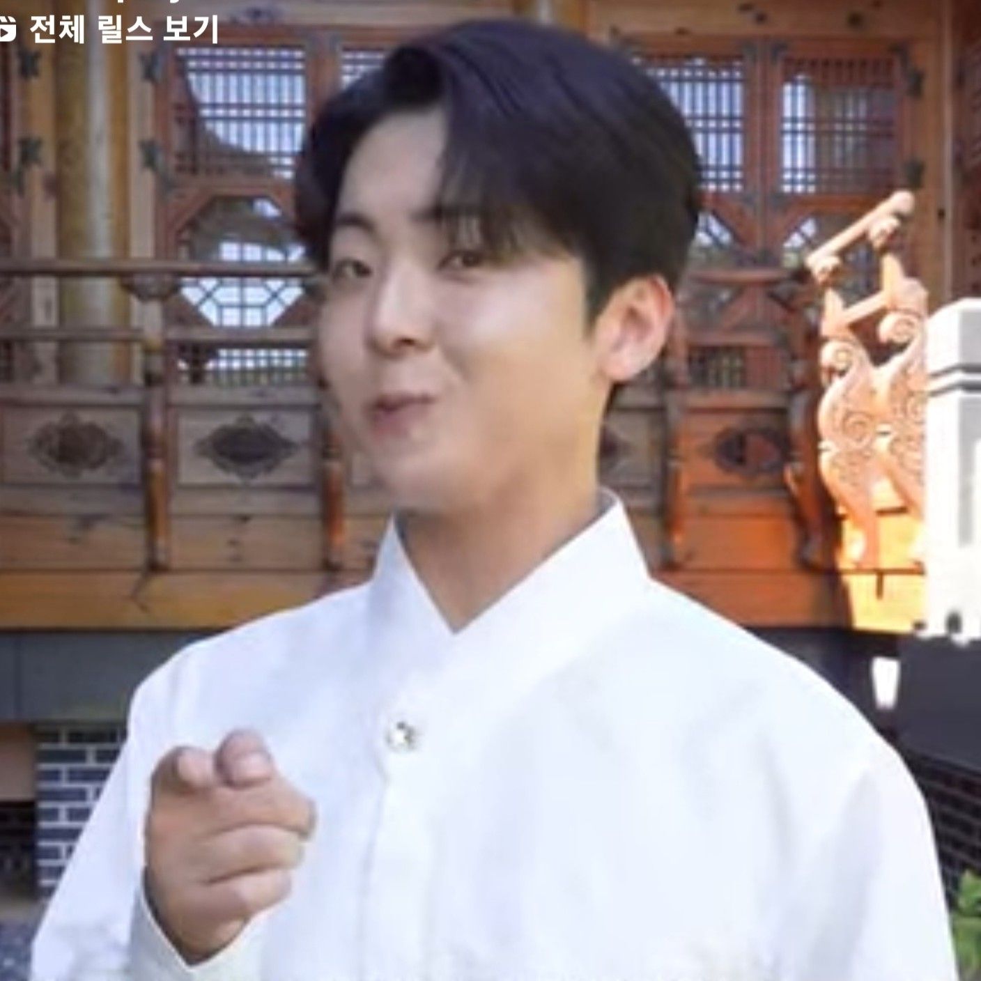 Behind-the-scenes cut of Park Minsu