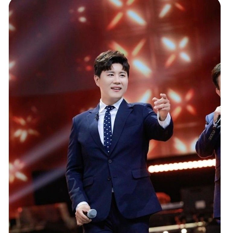 晉海成的最新照片