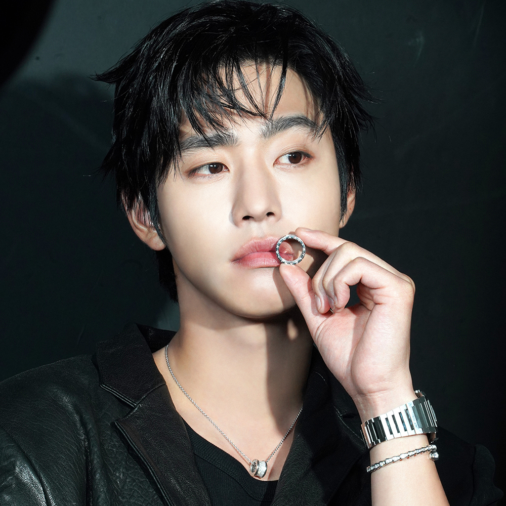 安孝燮的最新照片