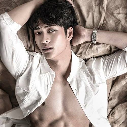 Behind-the-scenes cut of Kang Taeoh