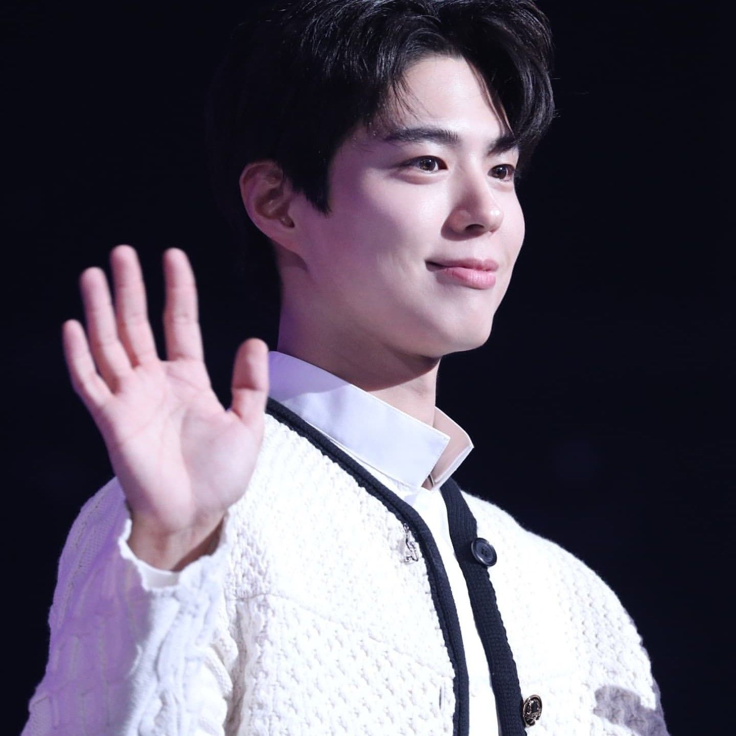Recent activity shot of Park Bogum