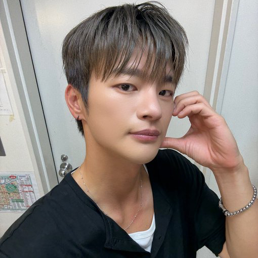 Recent activity shot of Seo Inguk