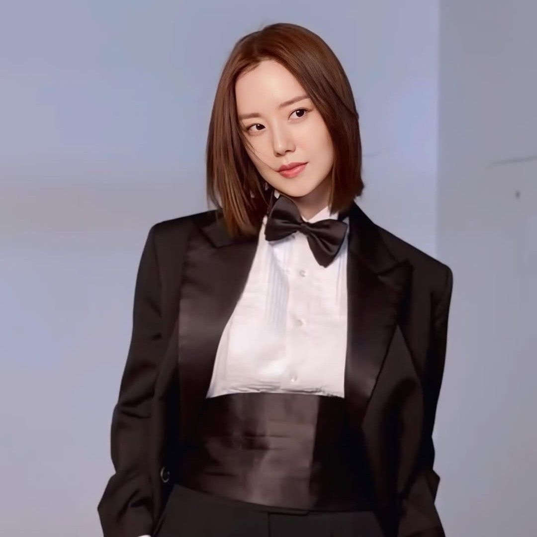 Latest photo of Moon Chaewon