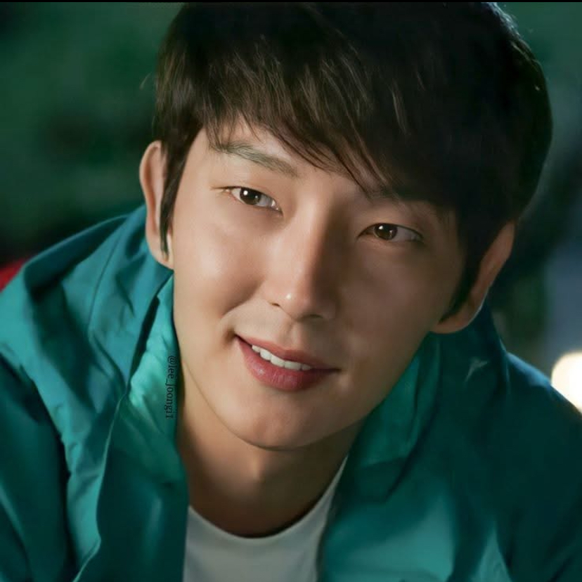 Momen yang diabadikan oleh penggemar Lee Joongi