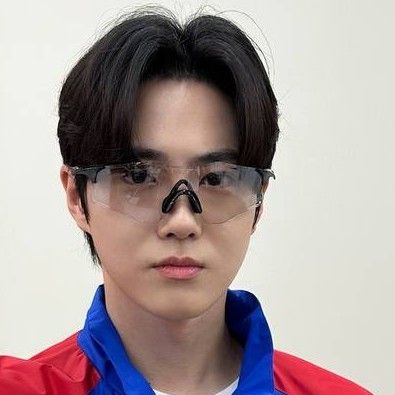 Recent activity shot of Suho