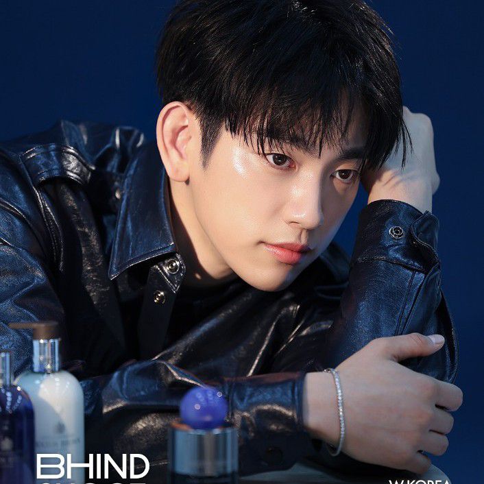 Behind-the-scenes cut of Park Jinyoung