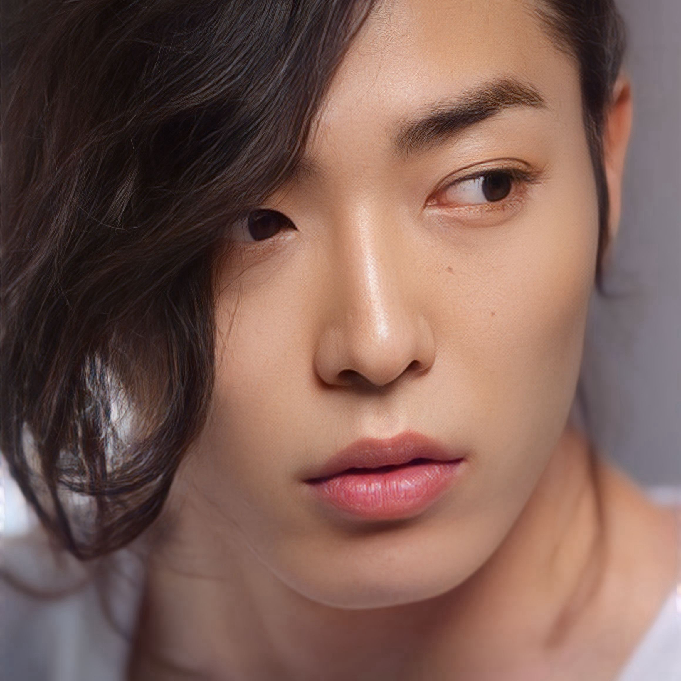 金材昱的最新照片