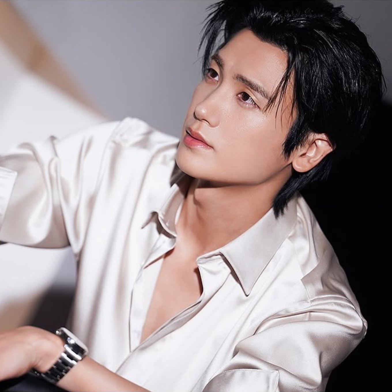 Latest photo of Park Hyungsik