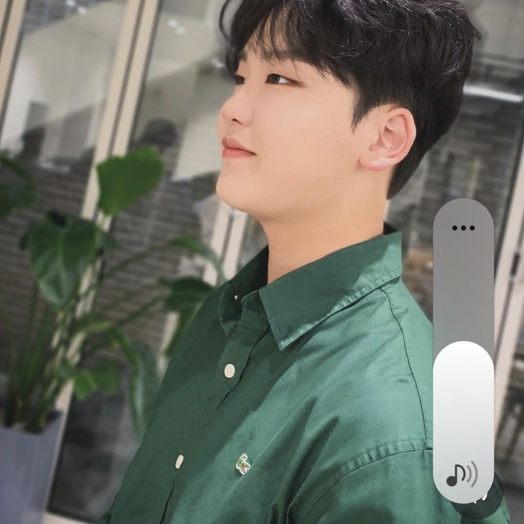 Behind-the-scenes cut of Park Sungon