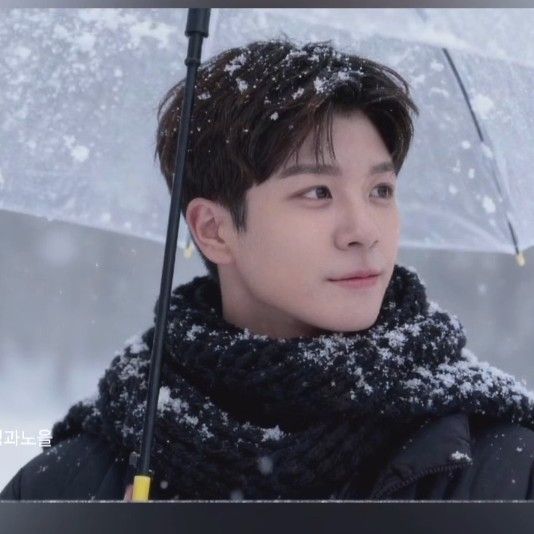 Cuplikan di balik layar dari Jeong Dongwon