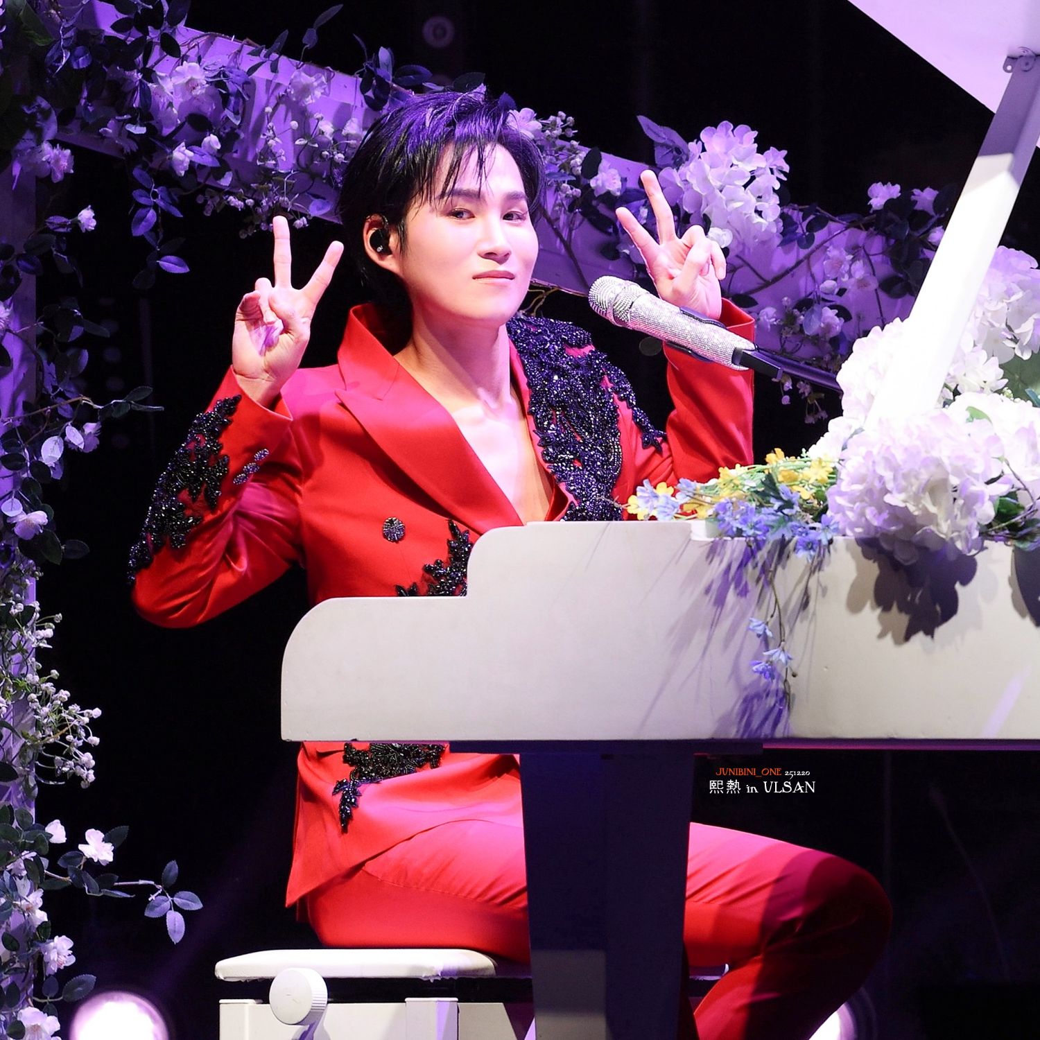 김희재 최근 활동샷