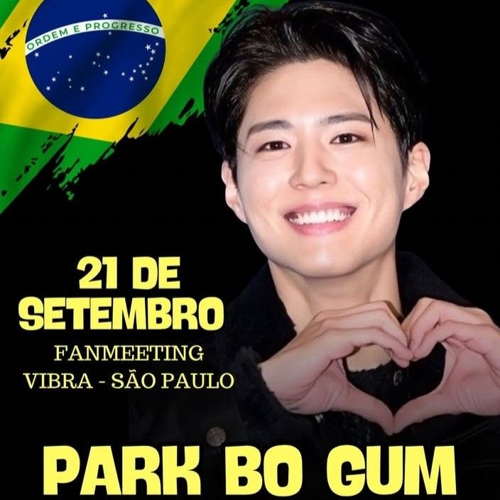 A moment captured by a fan of Park Bogum