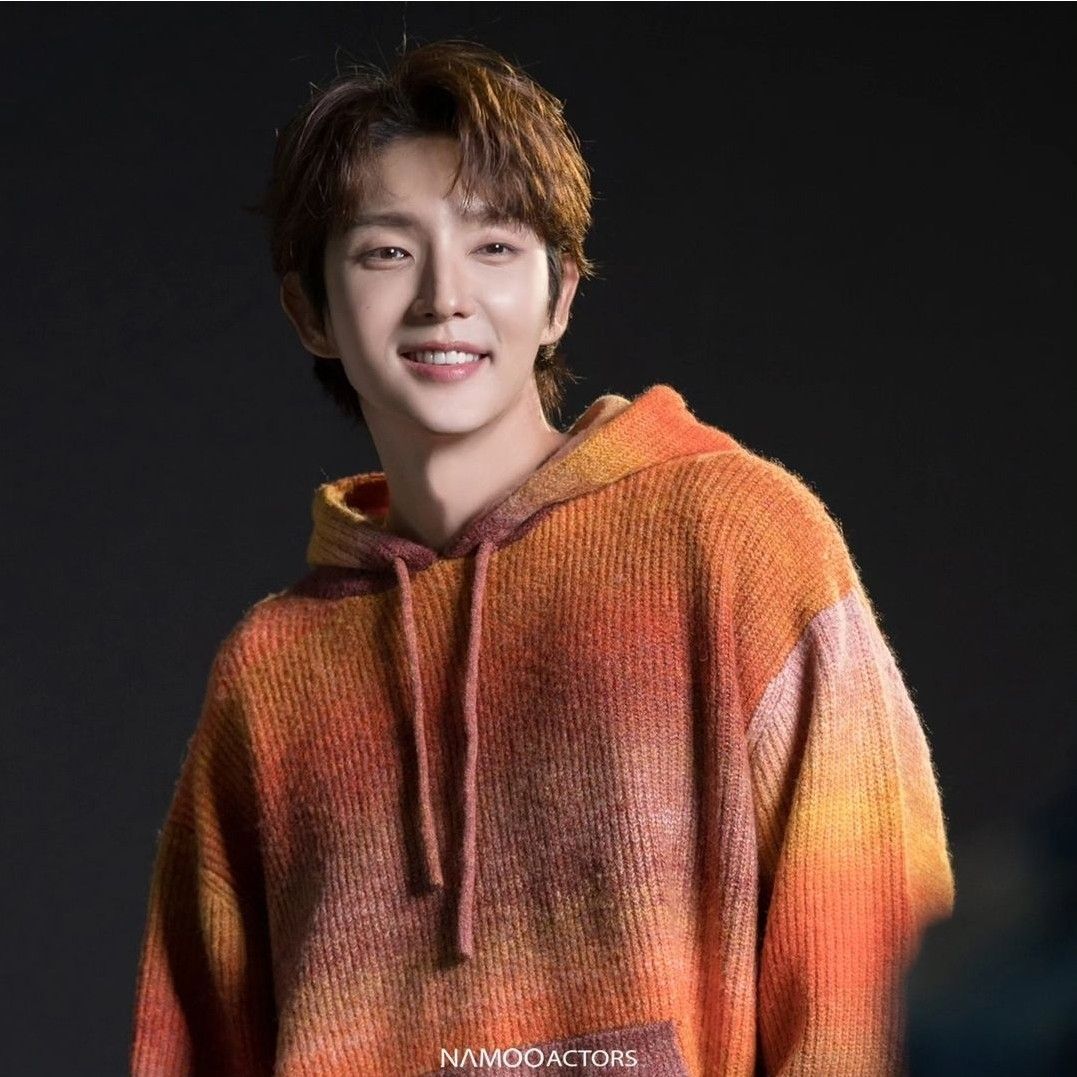 李準基的最新照片