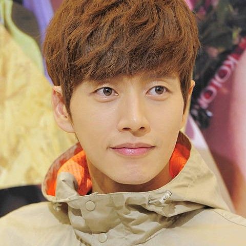 Latest photo of Park Haejin