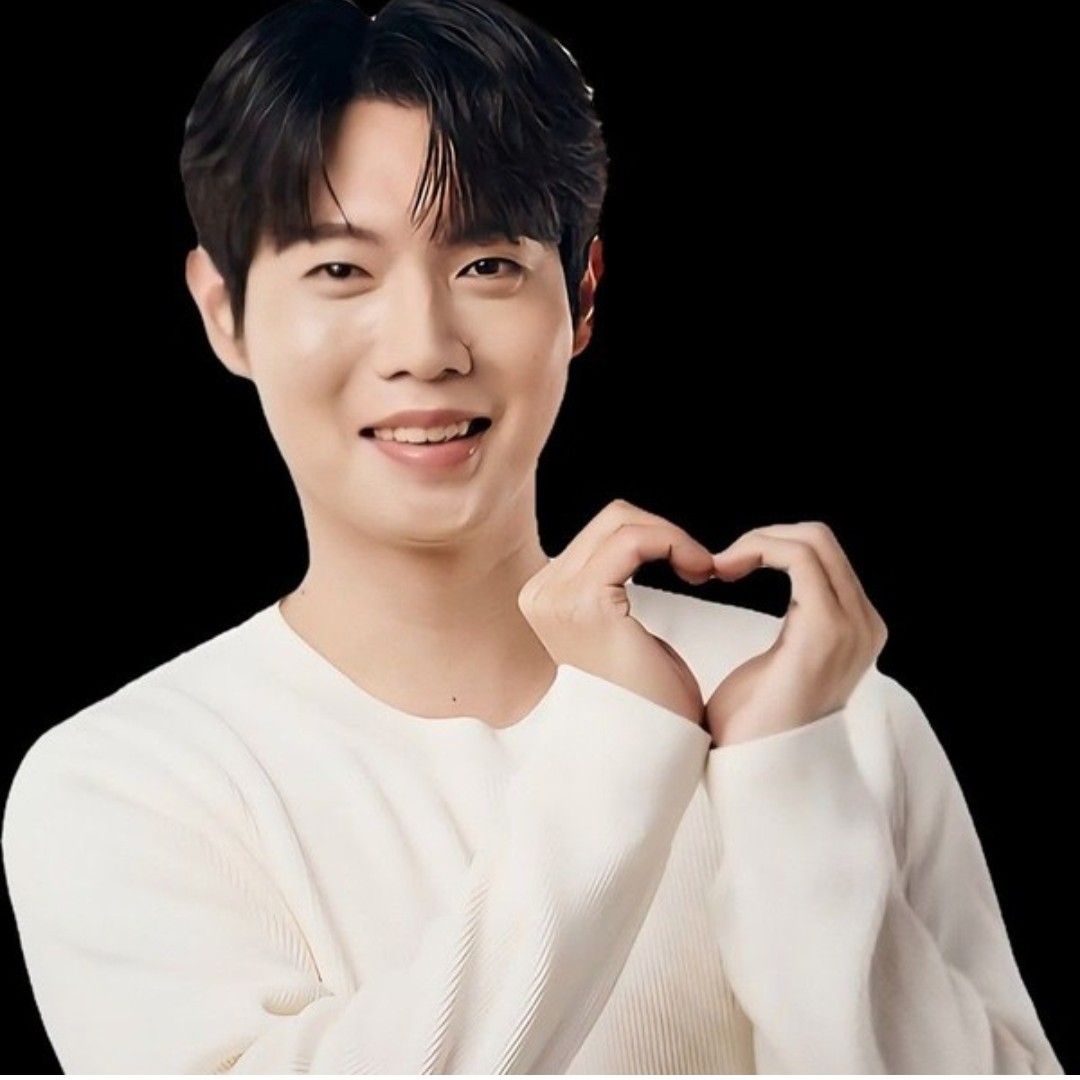 Hottest celeb community feed today