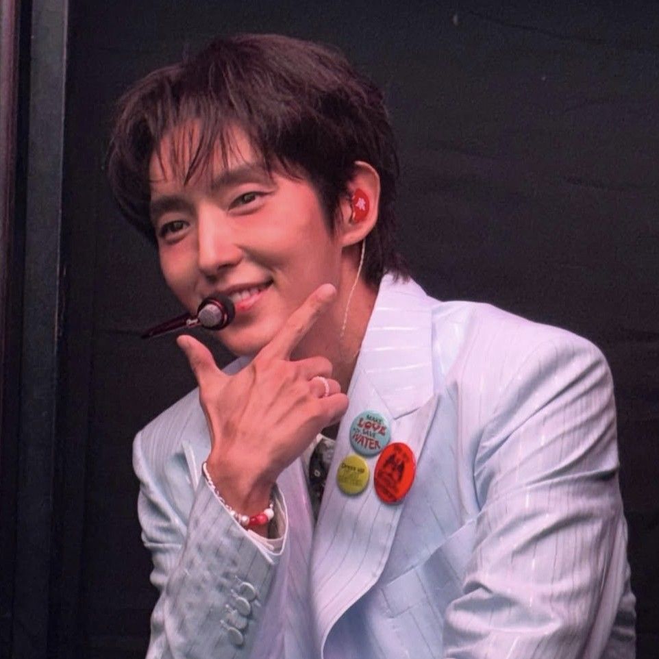 Latest photo of Lee Joongi