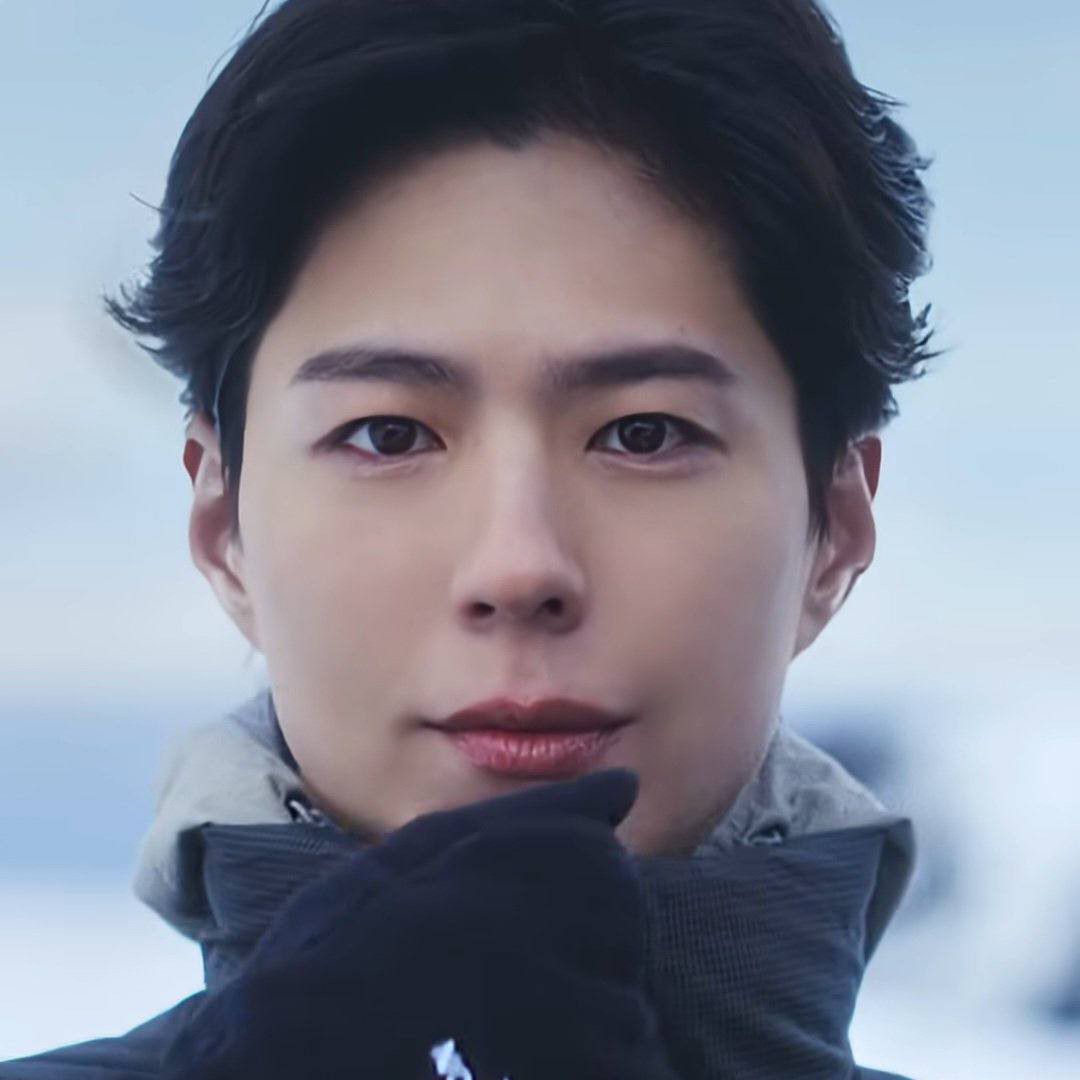 Behind-the-scenes cut of Park Bogum