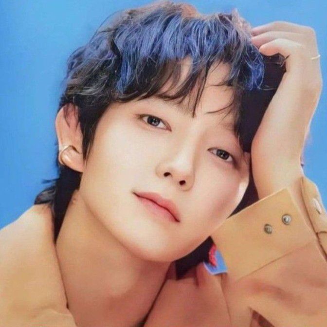 Recent activity shot of Lee Joongi