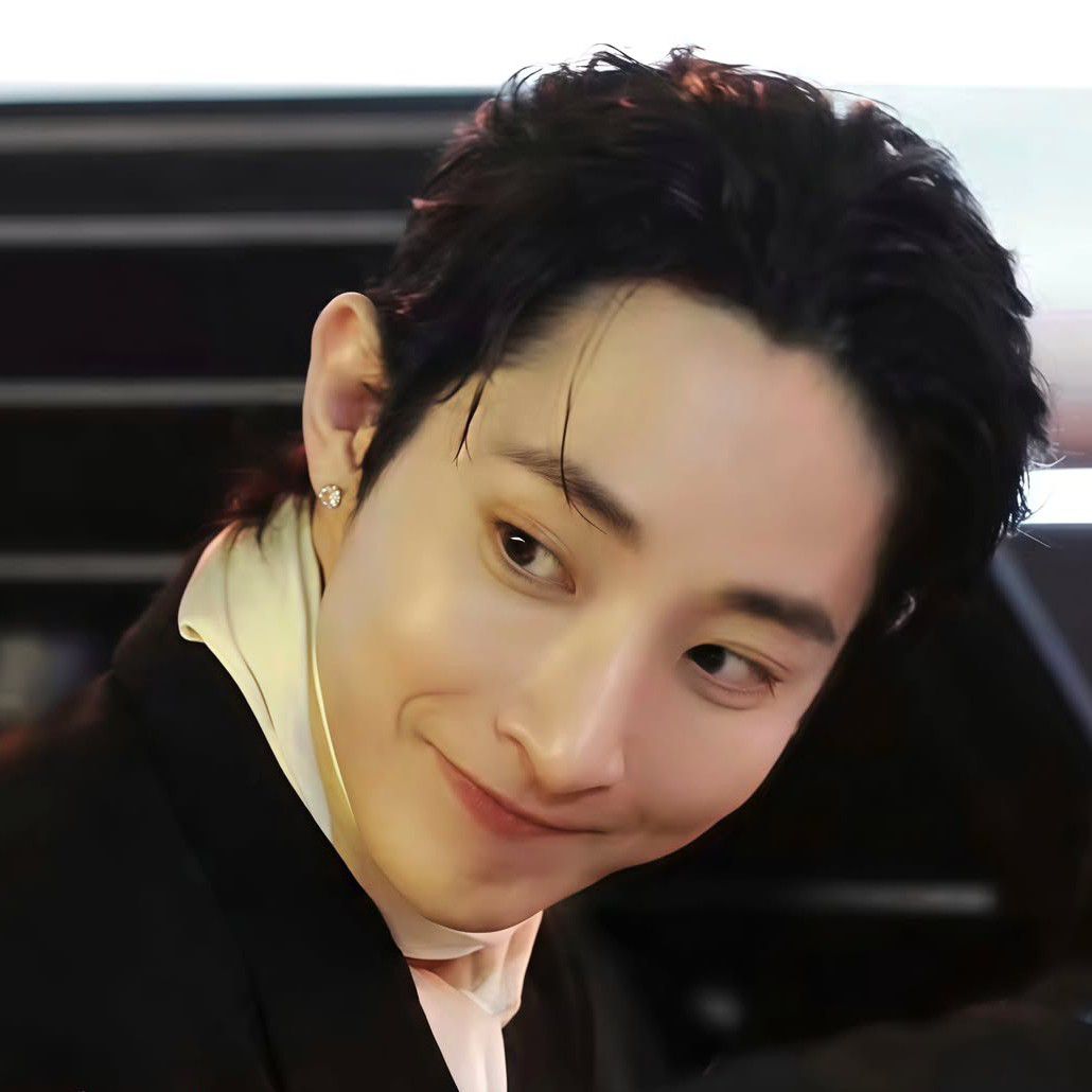 A moment captured by a fan of Lee Soohyuk