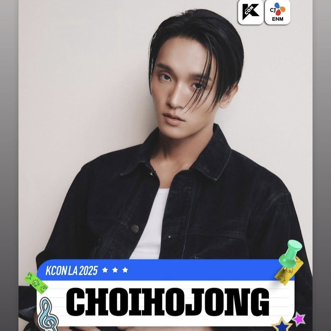 A moment captured by a fan of Choi Hojong
