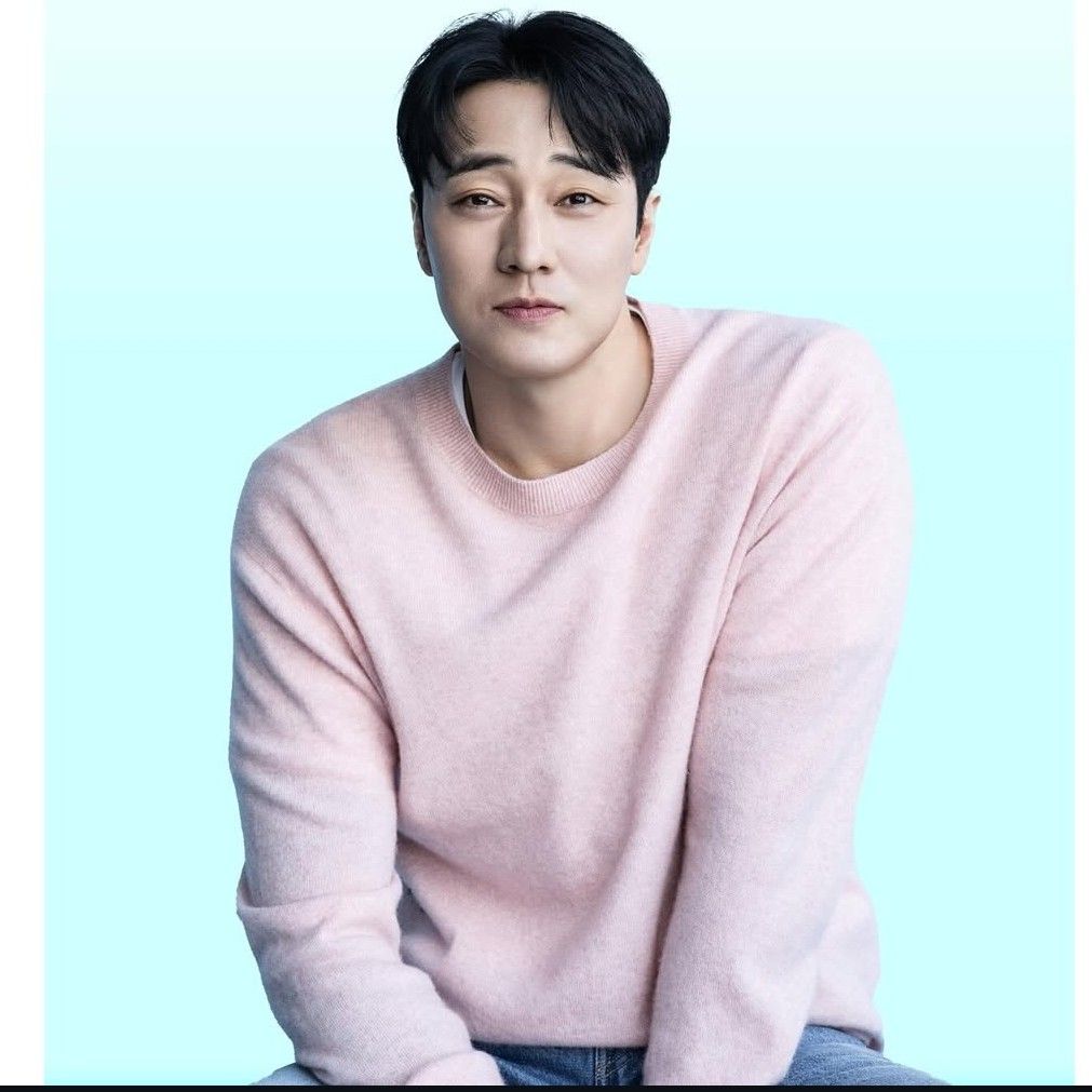 Latest photo of So Jisub