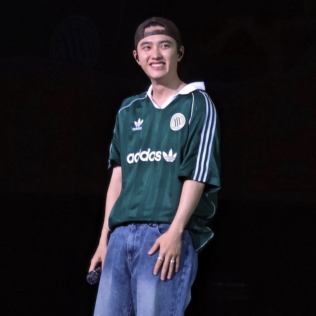 Behind-the-scenes cut of Doh Kyungsoo (D.O.)