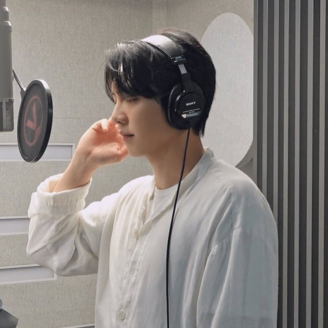 Foto terbaru dari Lee Seunggi