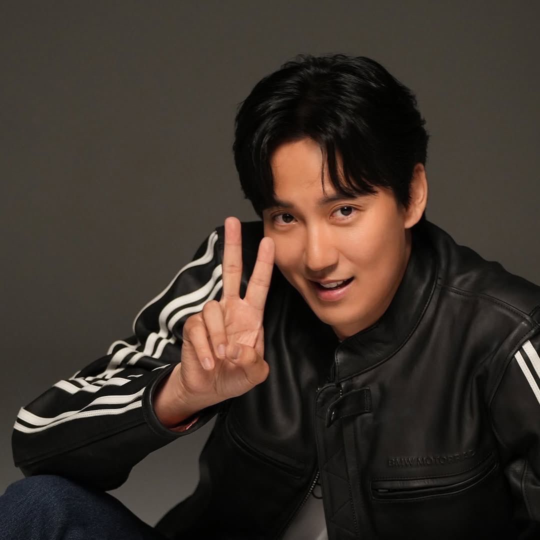 Recent activity shot of Kim Namgil
