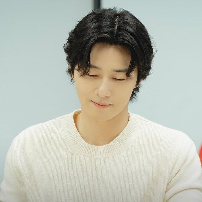 Latest photo of Park Seojoon