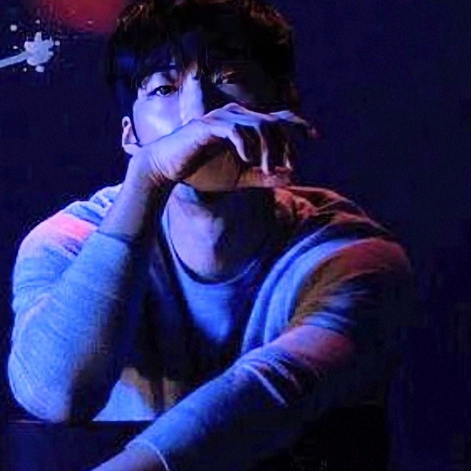 A moment captured by a fan of Woo Dohwan