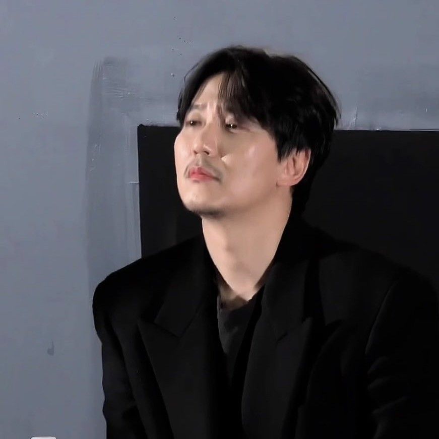Latest photo of Kim Namgil