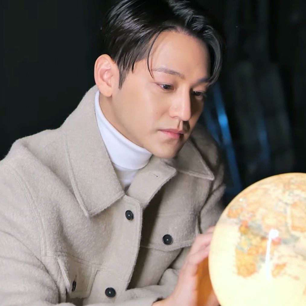 Foto terbaru dari Kim Bum