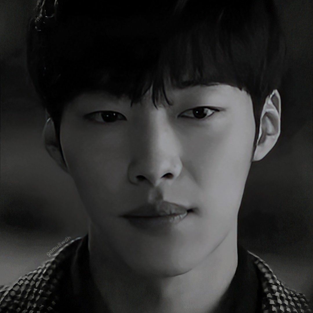 Behind-the-scenes cut of Woo Dohwan