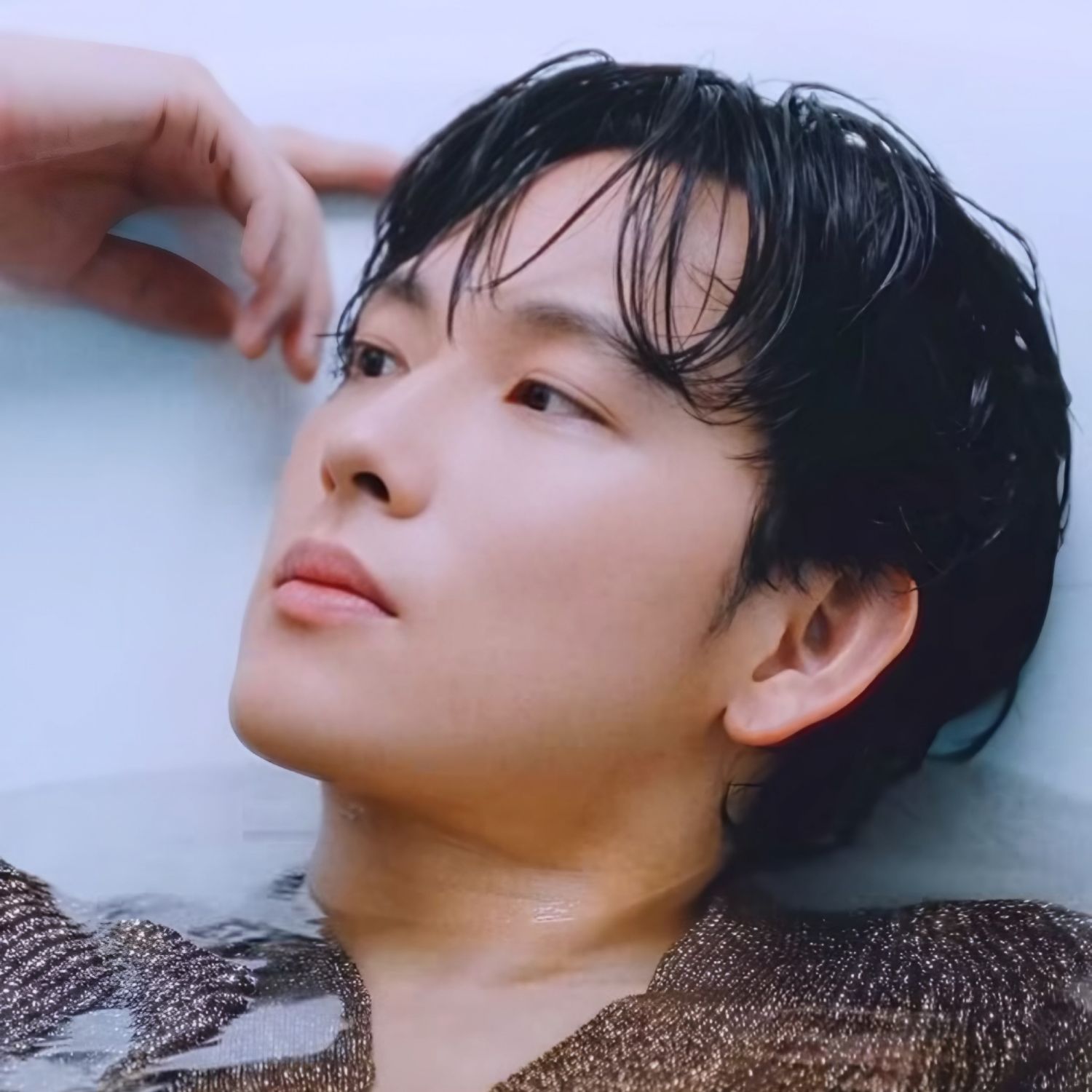 Behind-the-scenes cut of Yim Siwan