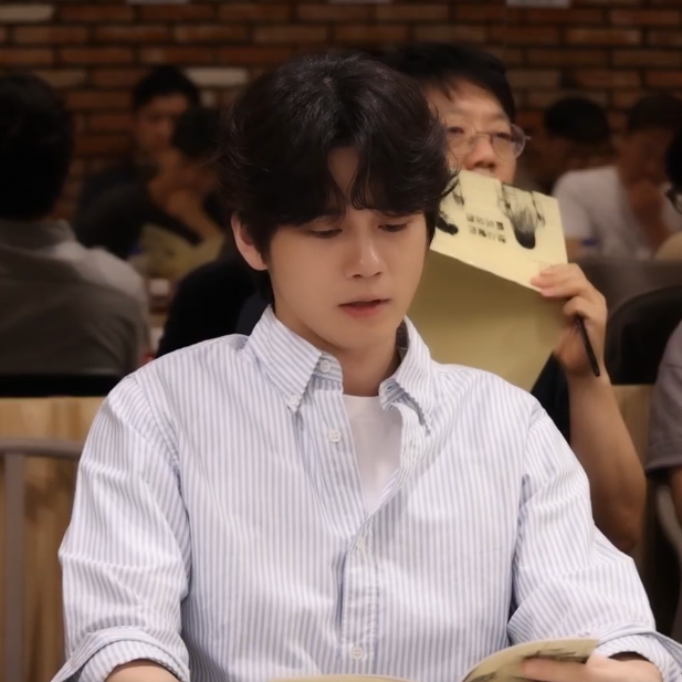 Latest photo of Ong Seongwu