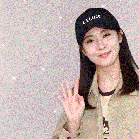 Behind-the-scenes cut of Ha Jiwon