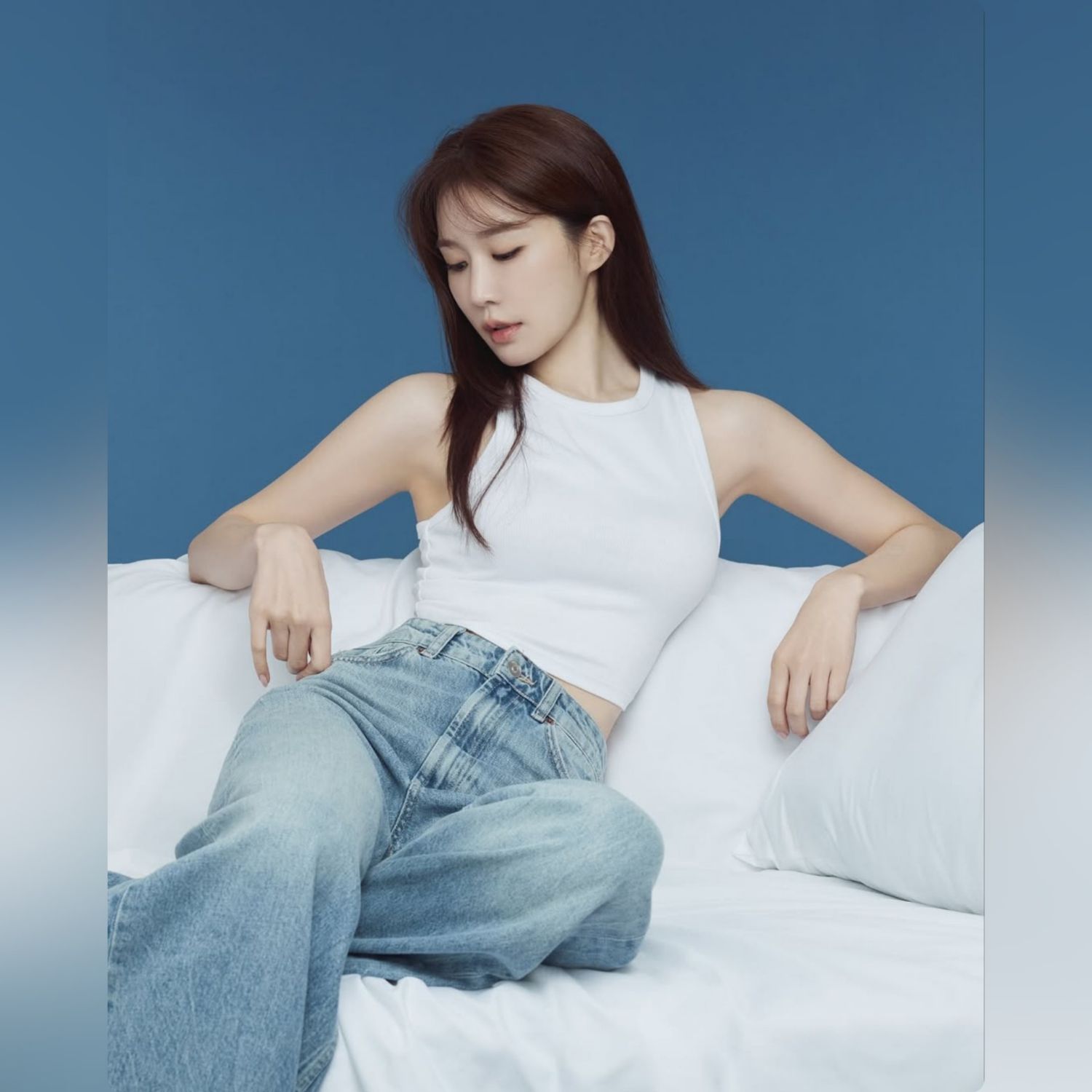 Recent activity shot of Yoo Inna