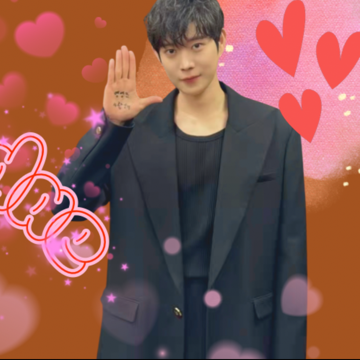 Behind-the-scenes cut of Kim Youngdae