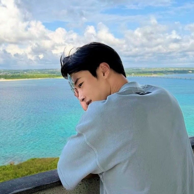 Recent activity shot of Woo Dohwan