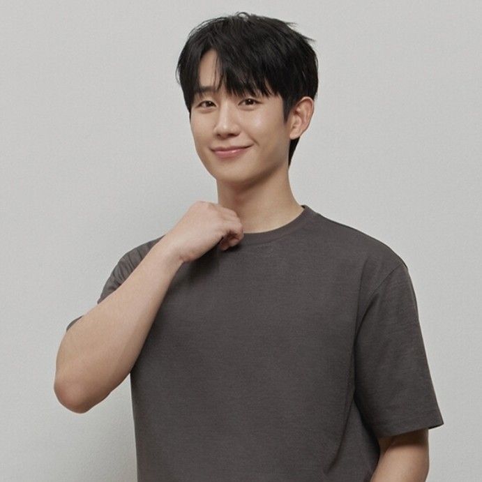Behind-the-scenes cut of Jung Haein