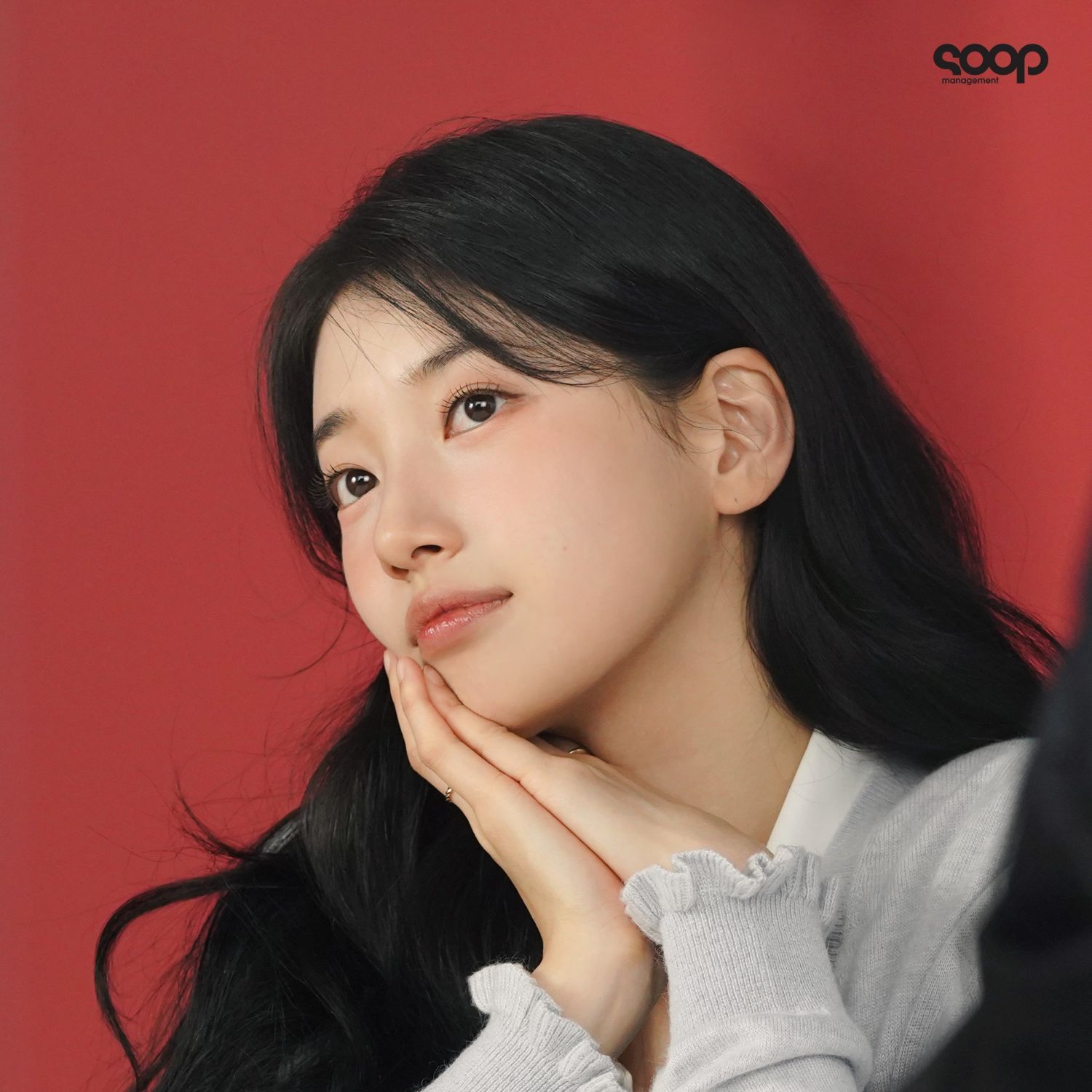 ペ・スジの最新写真