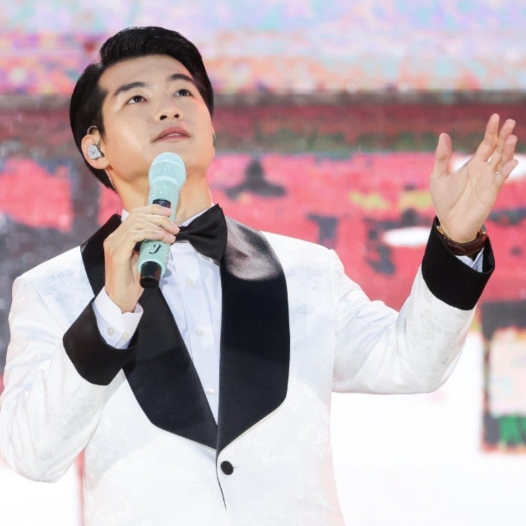 Behind-the-scenes cut of Jo Myungsup