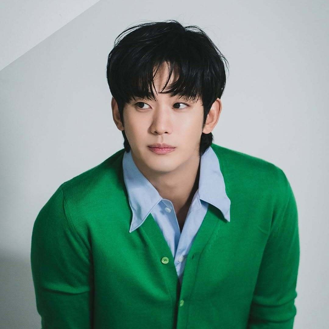 A moment captured by a fan of Kim Soohyun