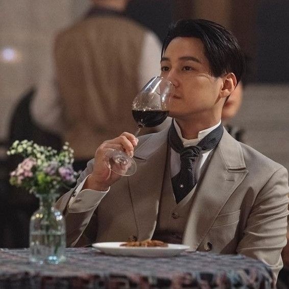 Recent activity shot of Kim Bum